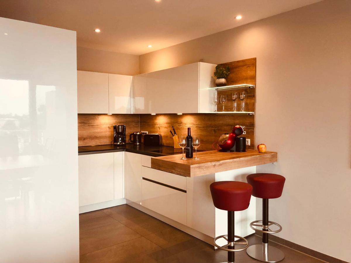 Penthouse Apartment Mit Alpenblick Friedrichshafen Esterno foto